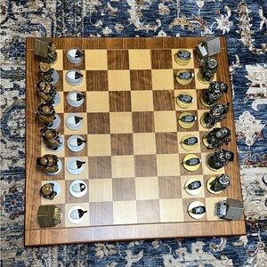 Ducks Unlimited Chess Set Waterfowl Hunters 2005/2006 Rare Vintage Collectors